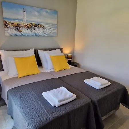 Lotta By Istrialux 라빈