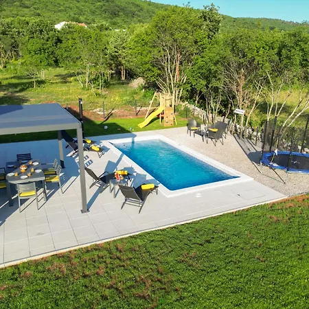 Lotta By Istrialux Labin (Istria)