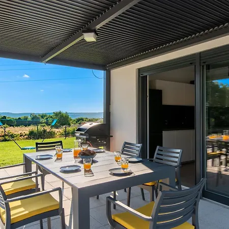 Lotta By Istrialux Villa