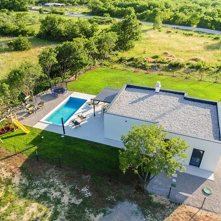 Lotta By Istrialux Villa *