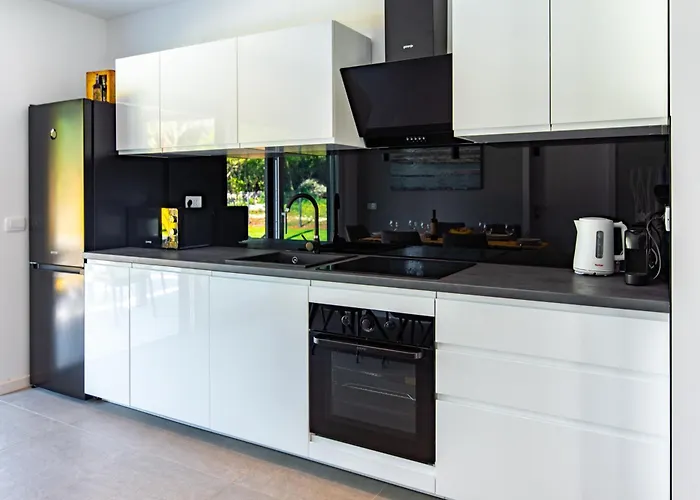 Lotta By Istrialux Labin (Istria)