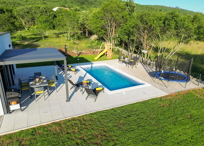 Lotta By Istrialux Labin (Istria)