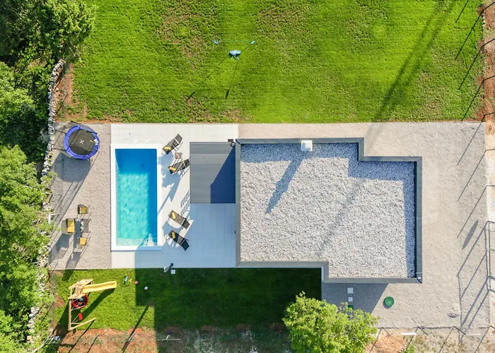 Lotta By Istrialux Villa