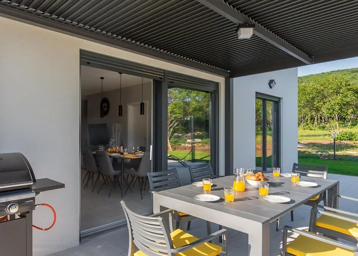 Βίλα Lotta By Istrialux *